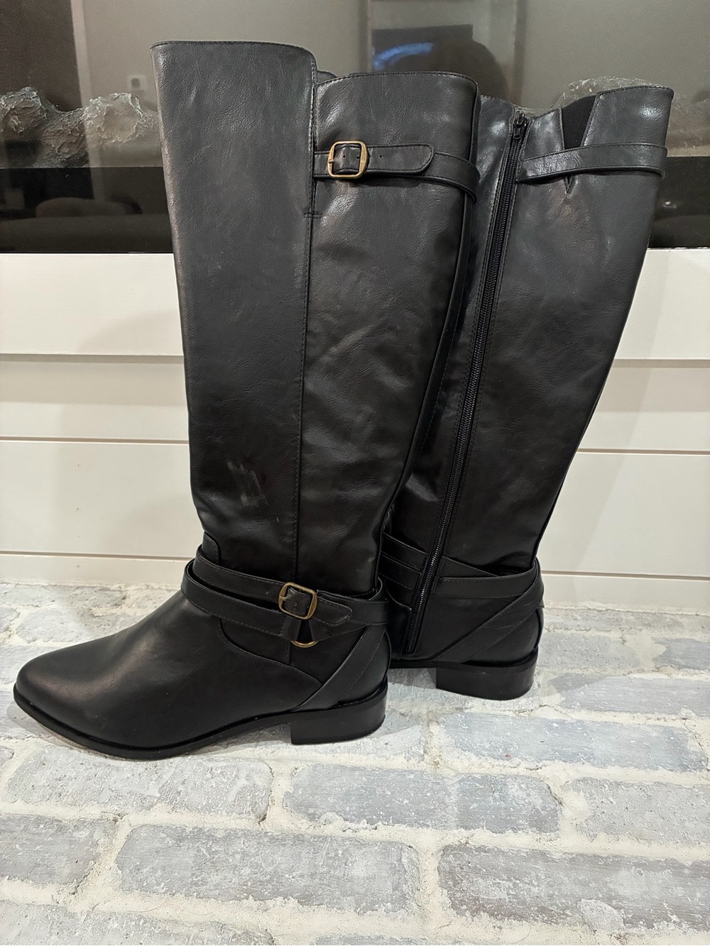 Classic Black Knee-High Riding Boots - Sleek Everyday Style 11w